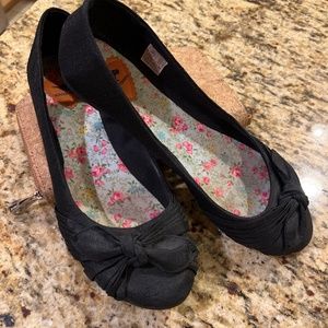 RocketDog black flats